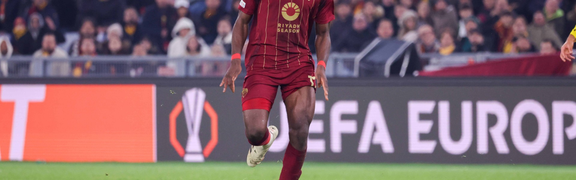 盛世棋牌官方下载-罗体：国米考虑引进新中场取代恰20，有意科内、凯塔、格雷茨卡等