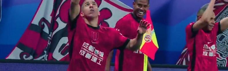 盛世棋牌官方下载-王子铭高级货！韩鹏飞拼了 韦世豪成熟了！海牛10号看饮水机合适